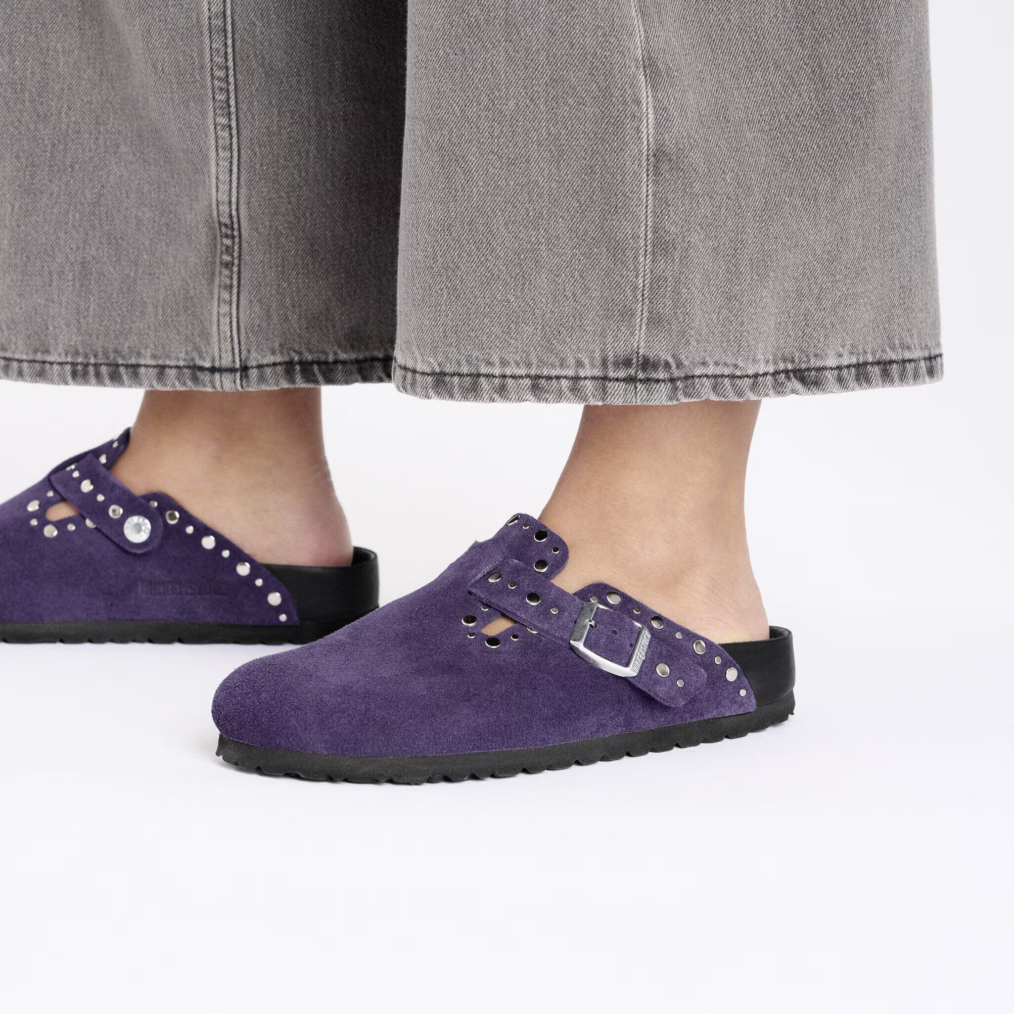 Boston Rivet Suede Leather
