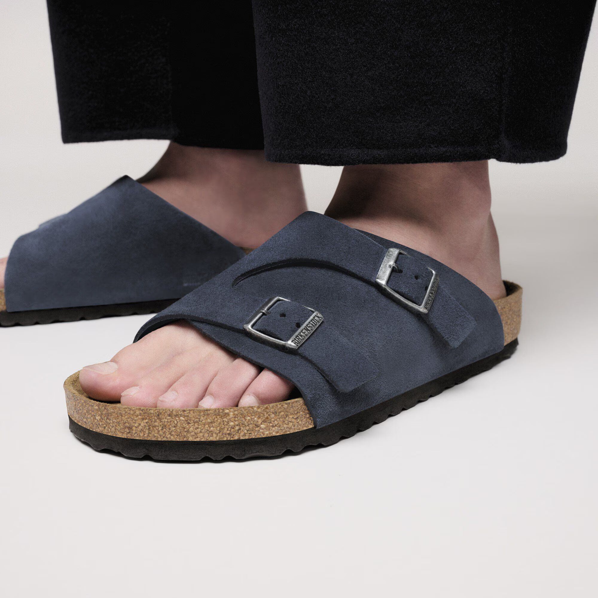 Zürich Suede Leather